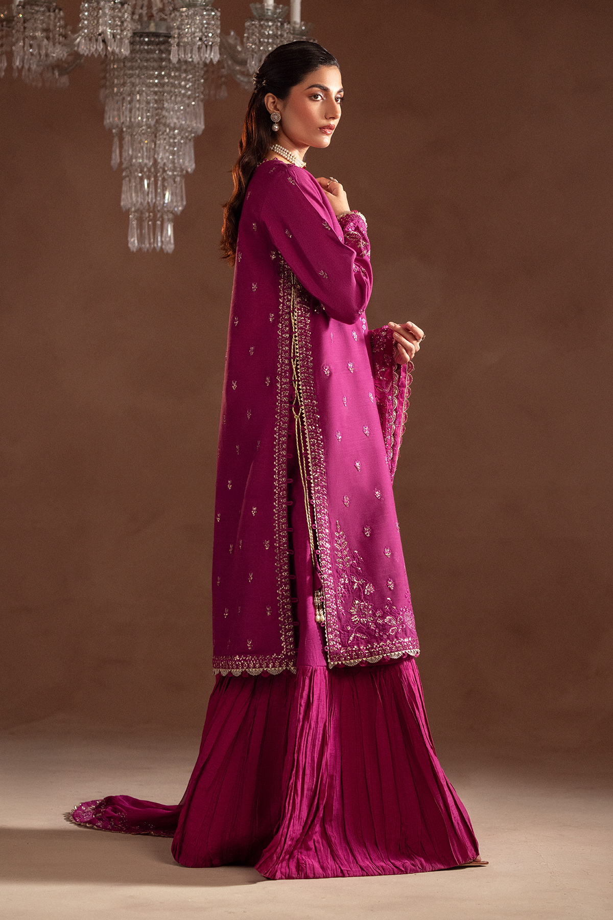 mehndi dress for bride