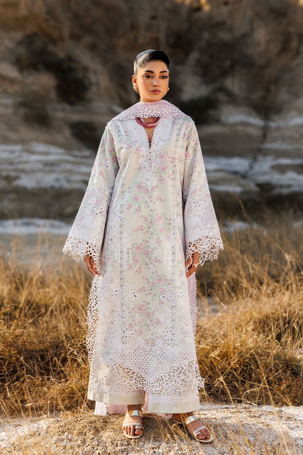 Best Sunny Splash Embroidered 3-Piece Lawn Suit