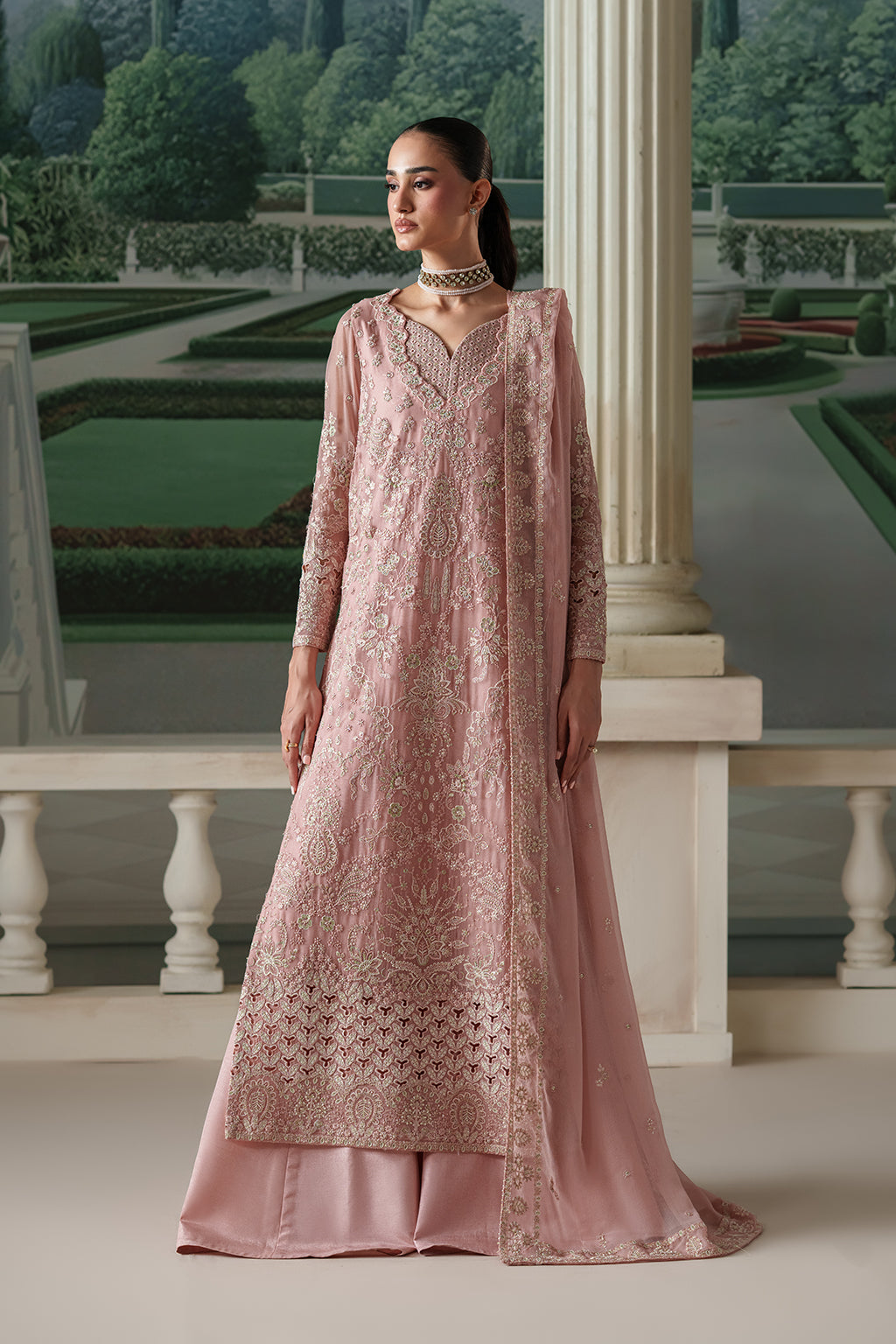 ANTIQUE BLUSH